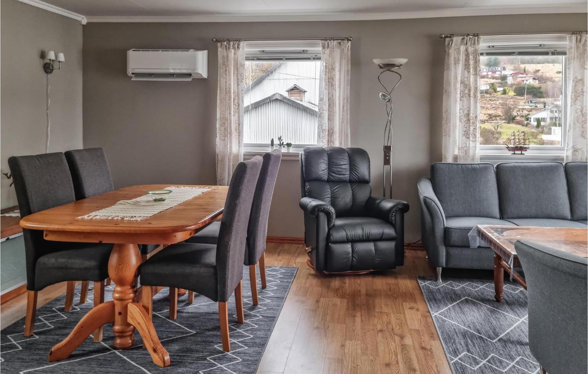 Lovely Apartment In Sandnes With House Sea View Forsand Ngoại thất bức ảnh